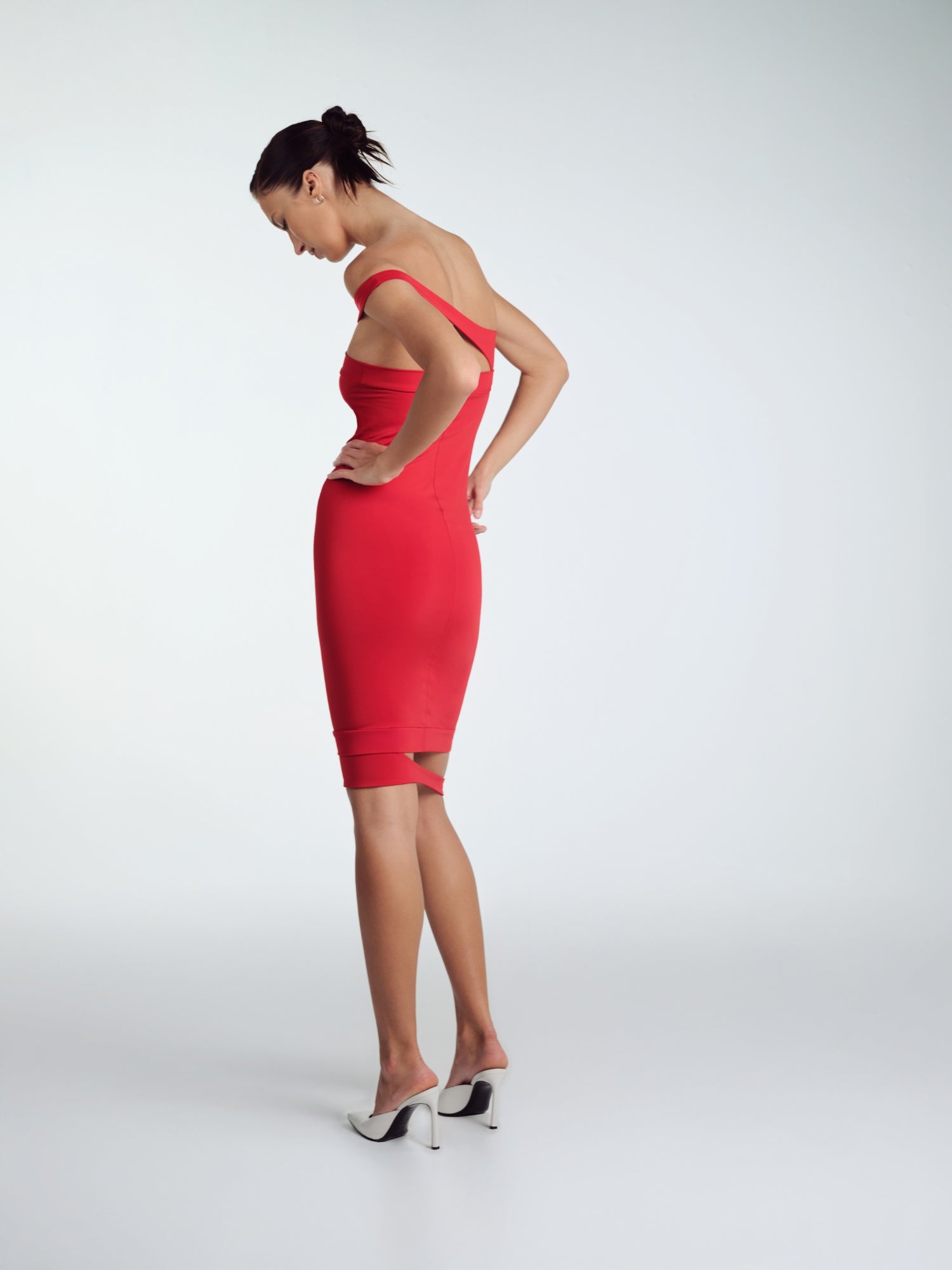 RED MIDI ELBISE KHY