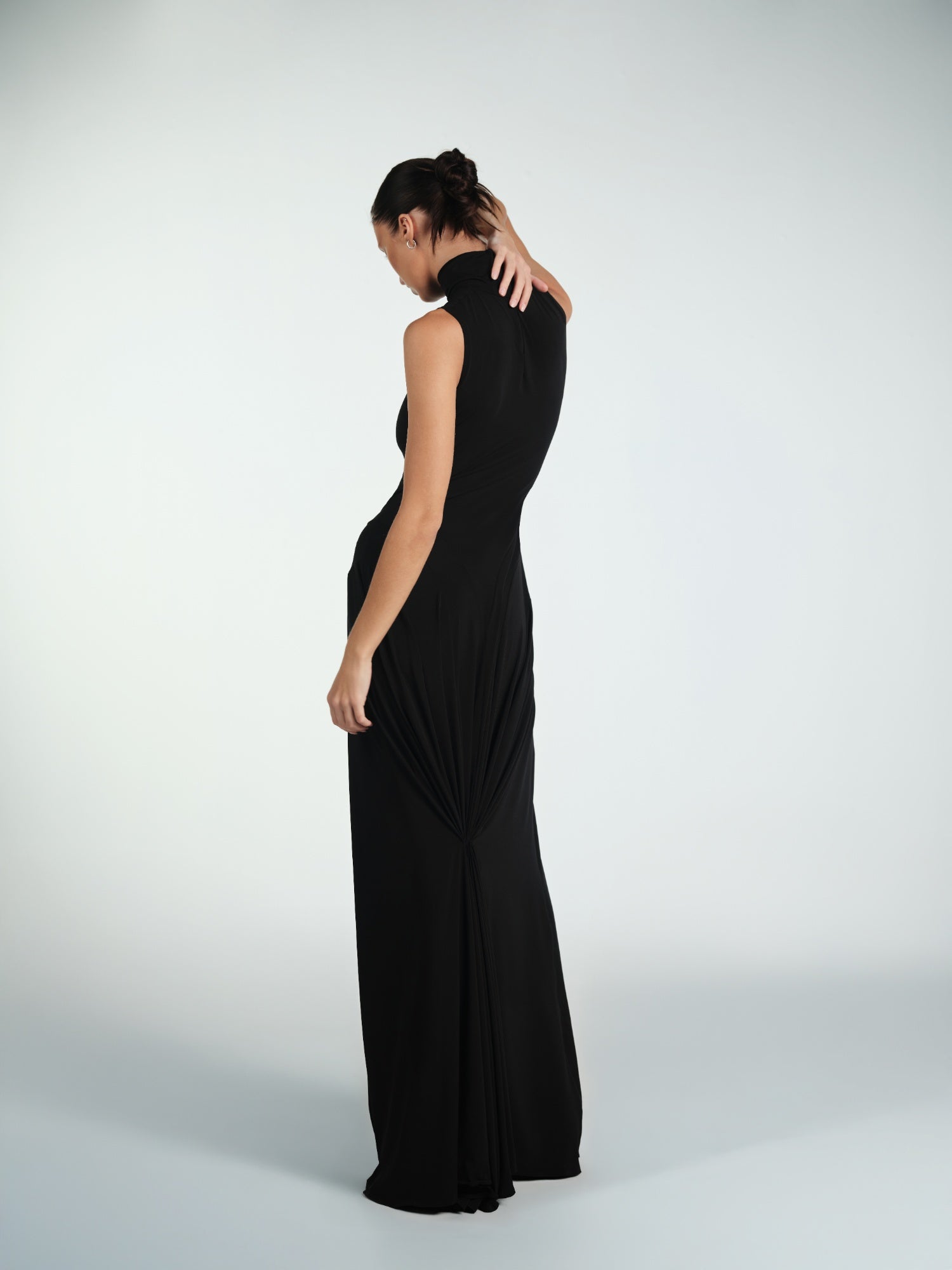 BLACK MAXI ELBISE WITH DRAPES