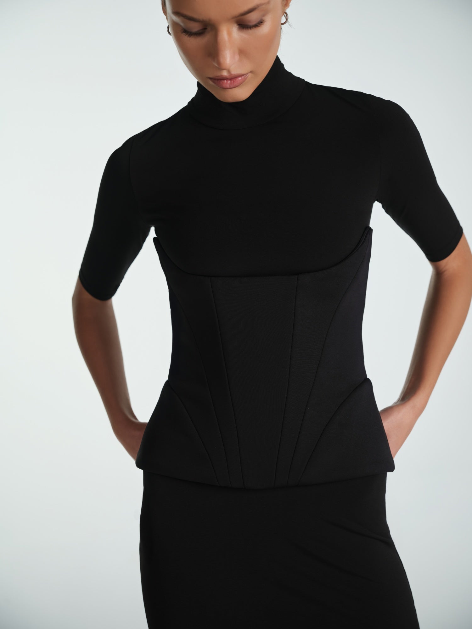BLACK ROSIE ELBISE WITH TURTLE NECK